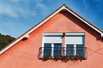 The Do's & Don'ts of Painting a Stucco House