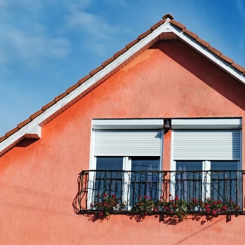 The Do's & Don'ts of Painting a Stucco House