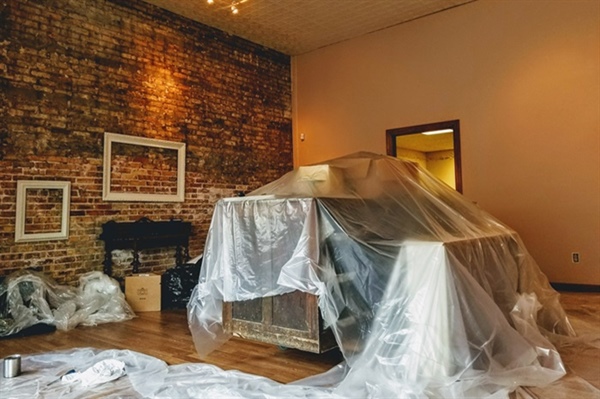 Why Choose Low-VOC and Eco-Friendly Paints for Your Home or Business?